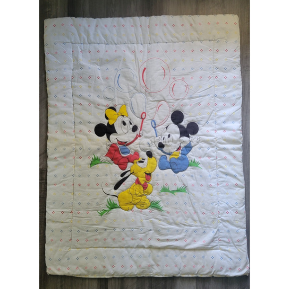 Vintage Dundee 1984 Disney Mickey Minnie & Pluto Baby Blanket Quilt RARE - Picture 1 of 4